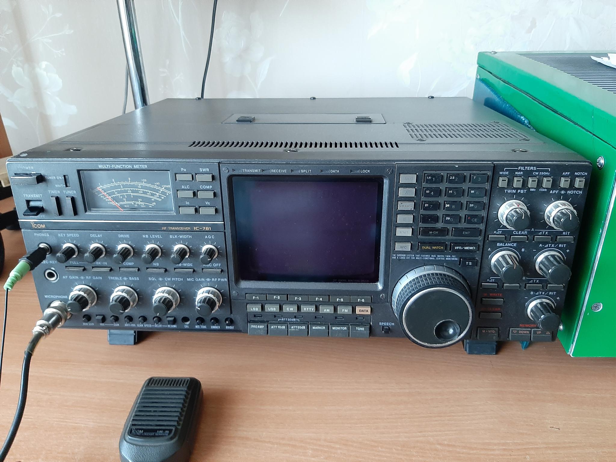 Кв радиостанция типа icom ic78 с блоком питания и афу