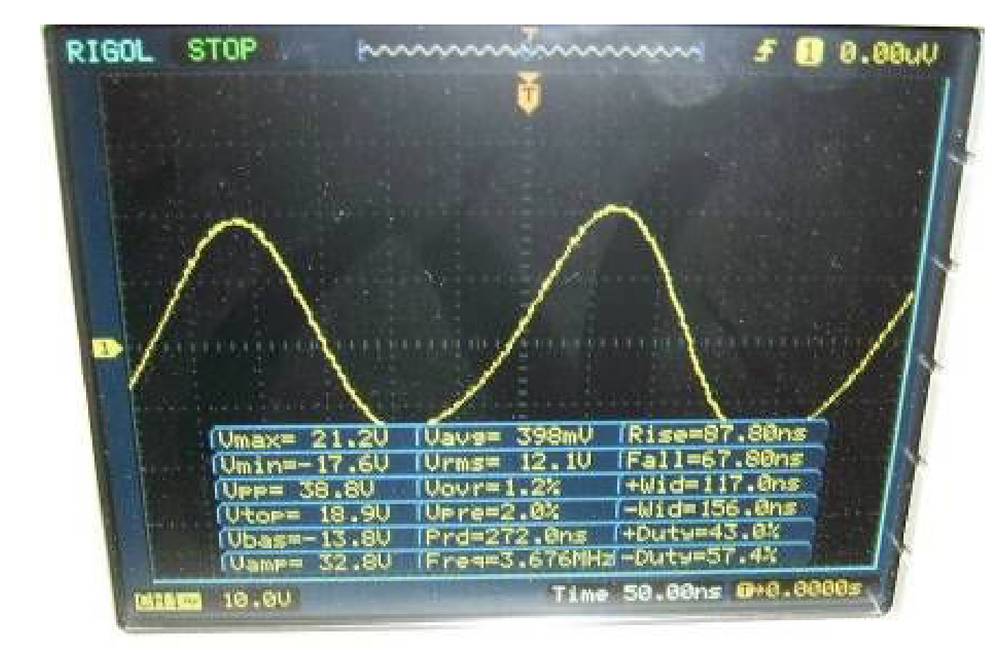 Выходной сигнал передатчика на экране осциллографа